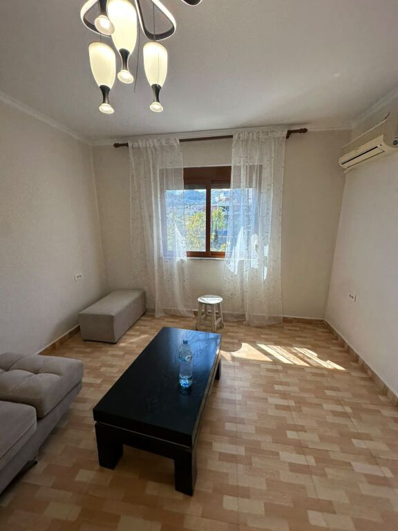 🏡 VENDESI APPARTAMENTO 1+1 – VIA IRFAN TOMINI