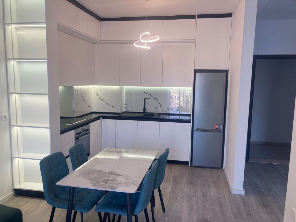 For rent 2+1 Aura Complex Lapraka 70,000 lek