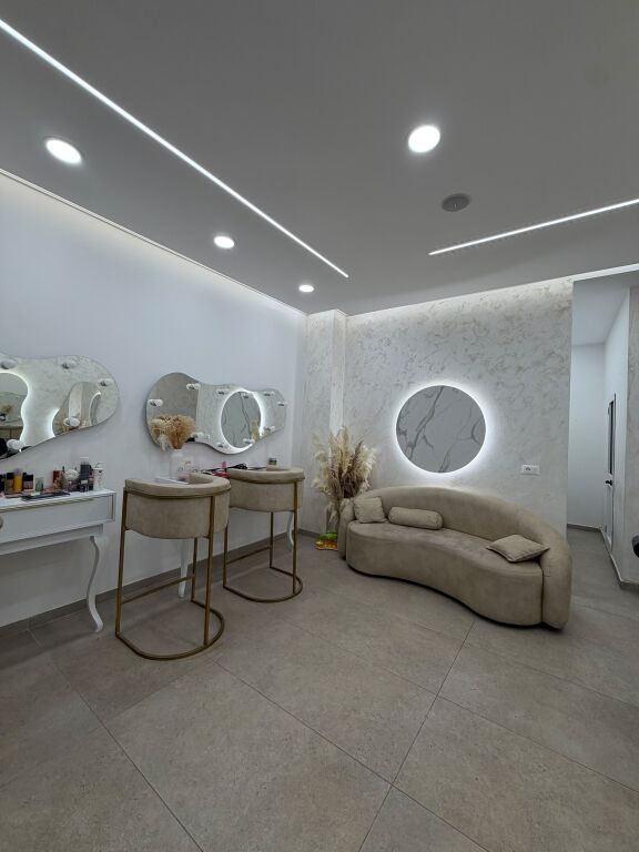 Business Premises for Rent at Kazazi