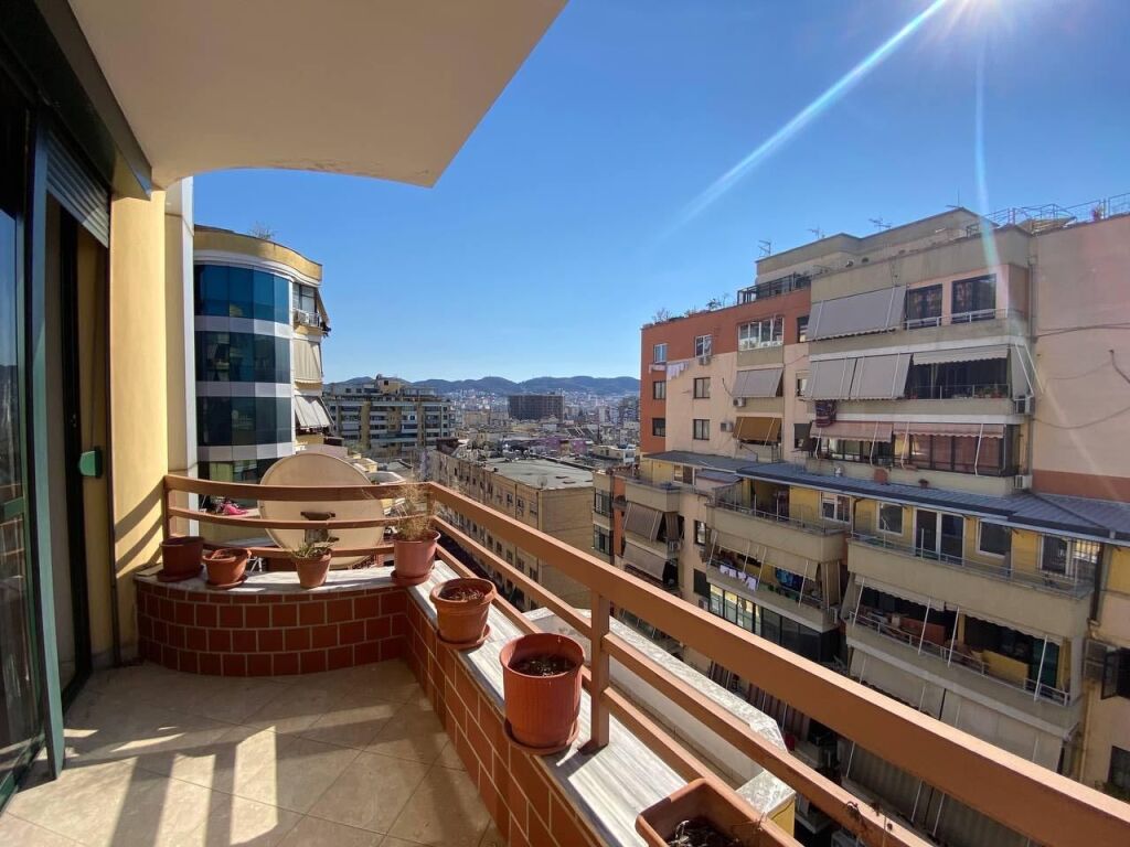 Affitto | Apartament 1 + 1 | Joena | 550 €/mese