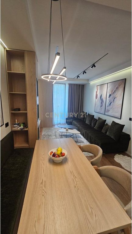 "Golden Tower Residence" – Appartamento Premium 1+1 in Affitto