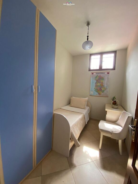 Vile Me Qera 3+1 ne Qender (ID BV22550) Tirane