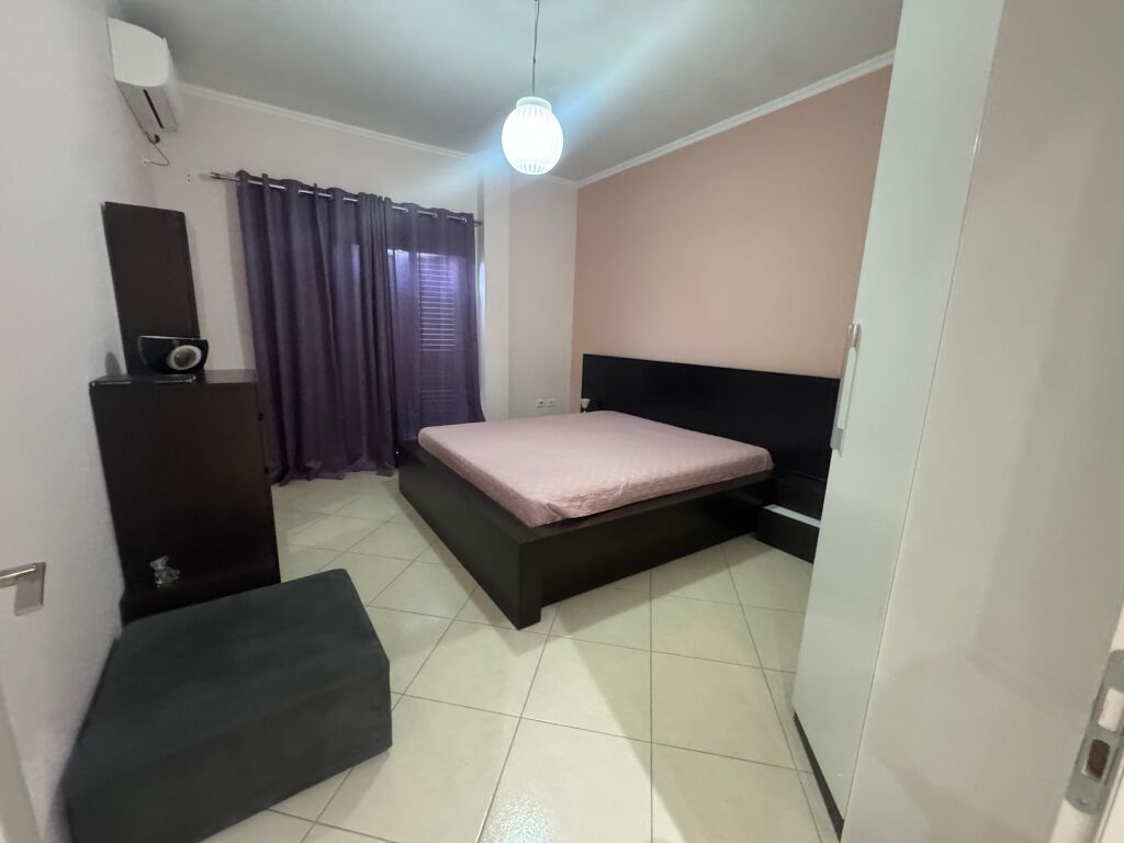 Apartament 3+1 me qira tek vilat Gjermane!