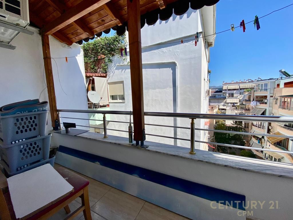 TEK KODRA E DIELLIT SHESIM SUPER APARTAMENT 2+1+2