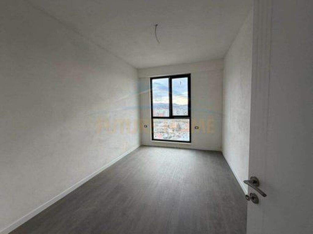 In vendita, Appartamento 2+1+2, Residenza Turdiu, Campo di Aviazione.