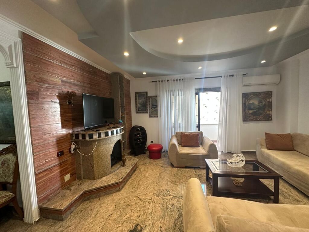 🏢Qender,prane Galerise Tirane  jepet me qera apartament 2+1,i mobiluar. 90,000Leke     