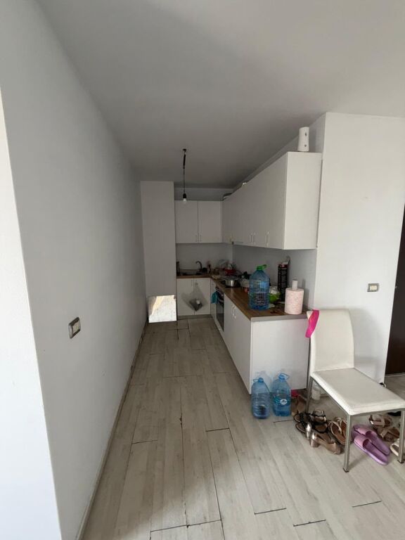 Apartament 2+1 Per Shitje Ne Laprake (ID B120904) Tirane