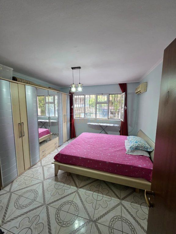 Affitto, Appartamento 2+1, Blloku, Tirana.