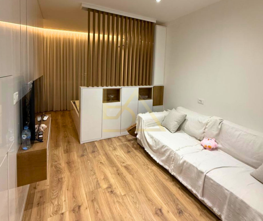 VENDESI STUDIO – RROTA E KUQE, DURRËS