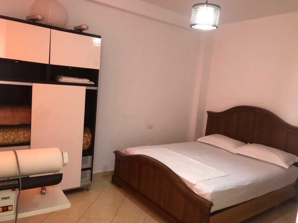 APARTMENT 1+1 40,000 LEKE YZBERISHT