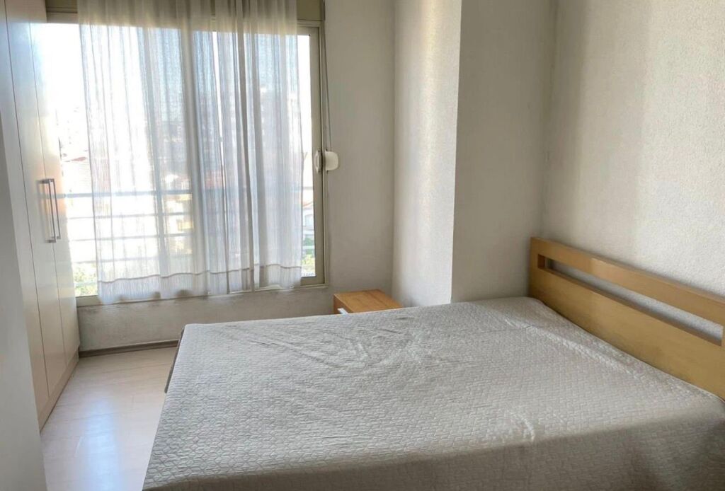 Paris Commune, 1+1 apartment for rent!