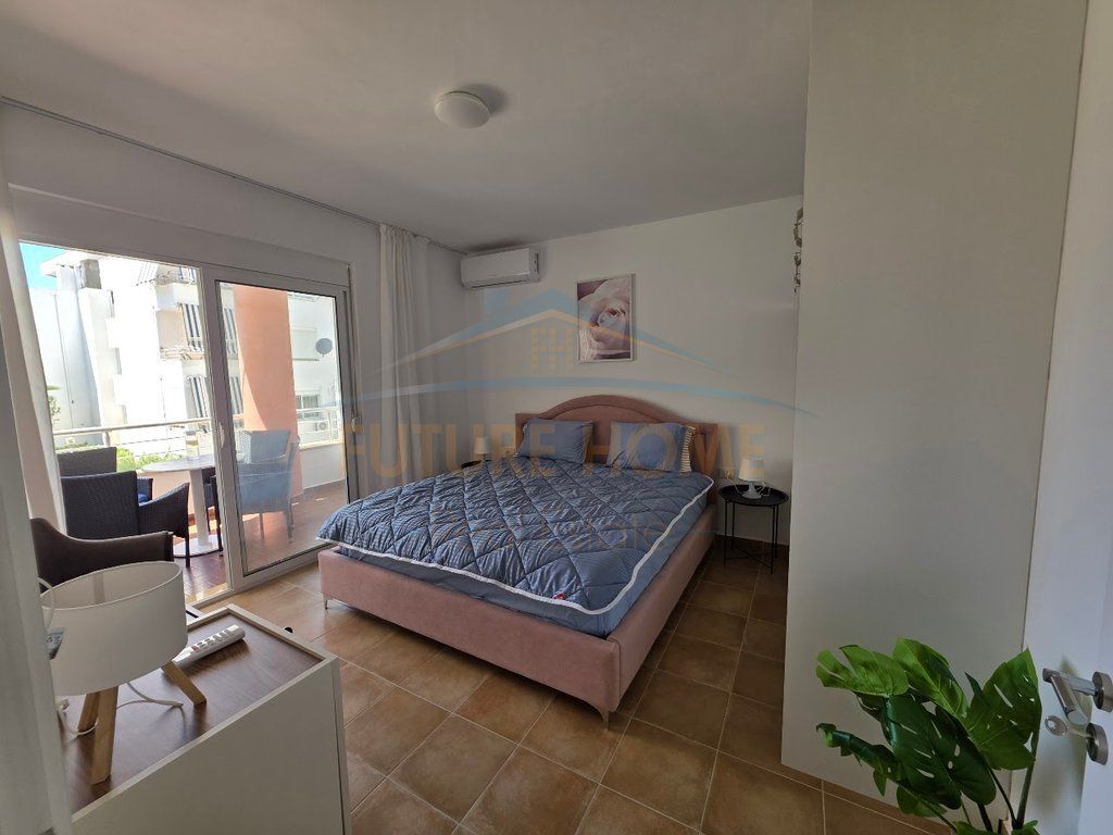 Shitet, Apartament 1+1+Depo, Qerret, Kavaje