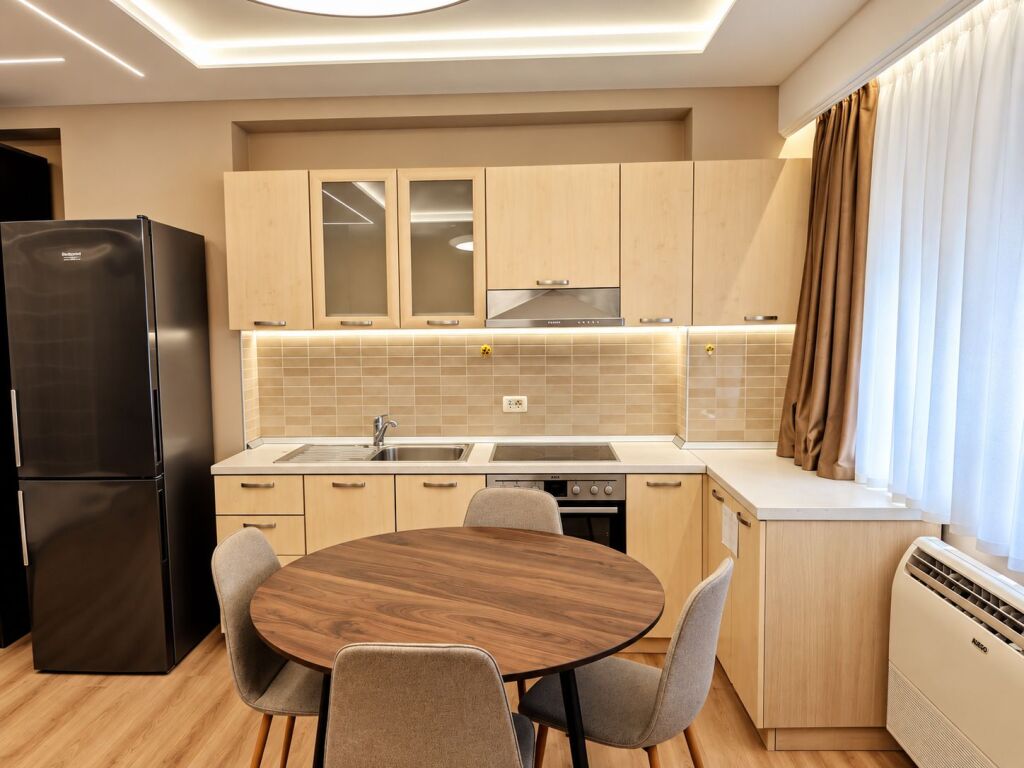 Studio apartment for rent 45 Thousand Lek (50m2) – near the “Mihal Grameno” School

