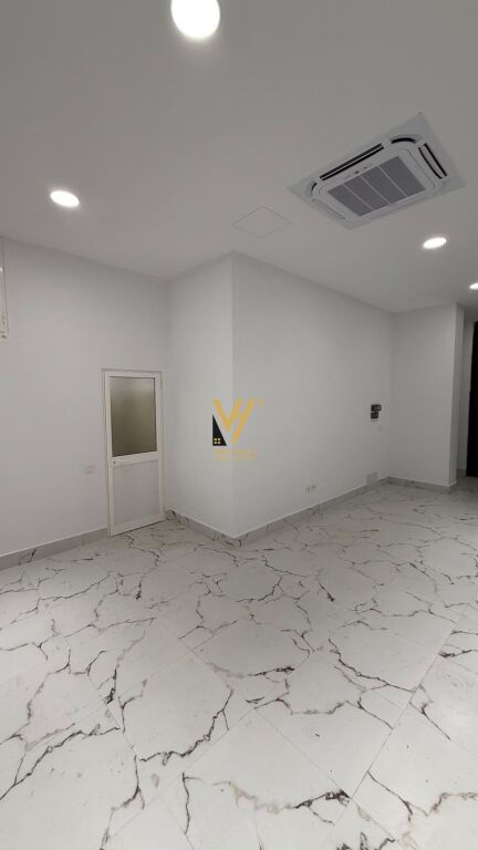 JEPET ZYRE 38 M2 ME QIRA TEK MINE PEZA 850 EURO