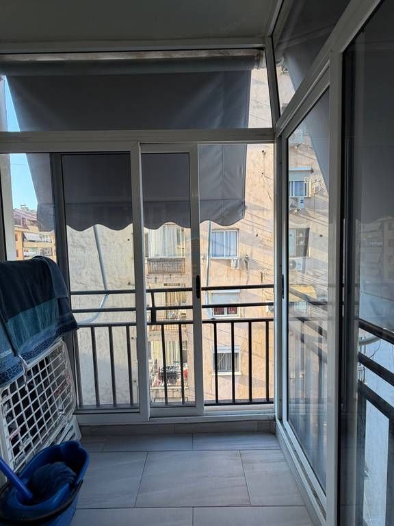 Qera, Apartament 1+1, Komuna e Parisit, Tiranë