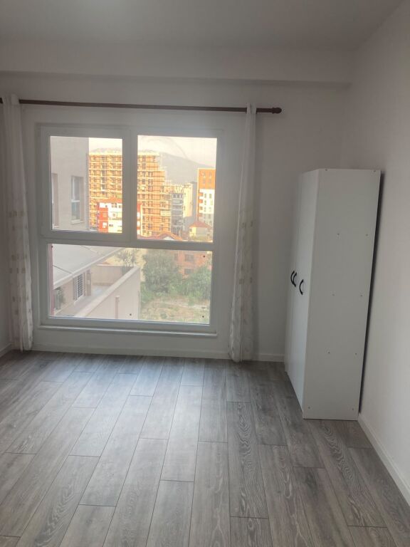 For rent 2+1 Aura Complex Lapraka 70,000 lek