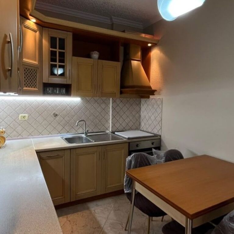 🏡 JEPET ME QIRA – APARTAMENT 2+1 | RRUGA E KOSOVARËVE ✨