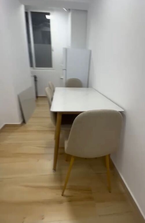 Apartment 1+1 for rent on Todi Shkurti Street near the Electric Market!