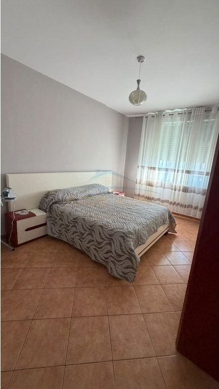 Rent, Apartment 2+1+2 Center, Durres    80,000 Lek