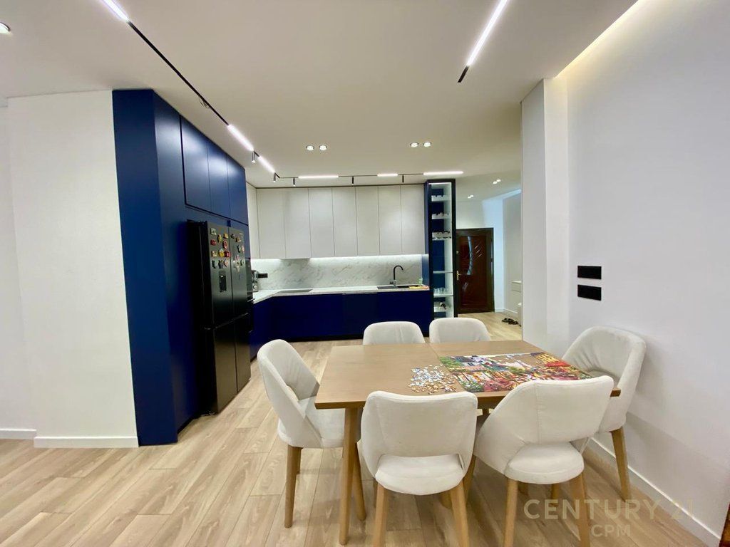 TEK KODRA E DIELLIT SHESIM SUPER APARTAMENT 2+1+2