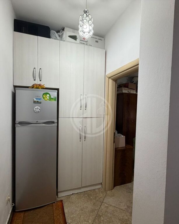 🏡 Apartment 1+1 for Sale – Shkëmbi i Kavajës
