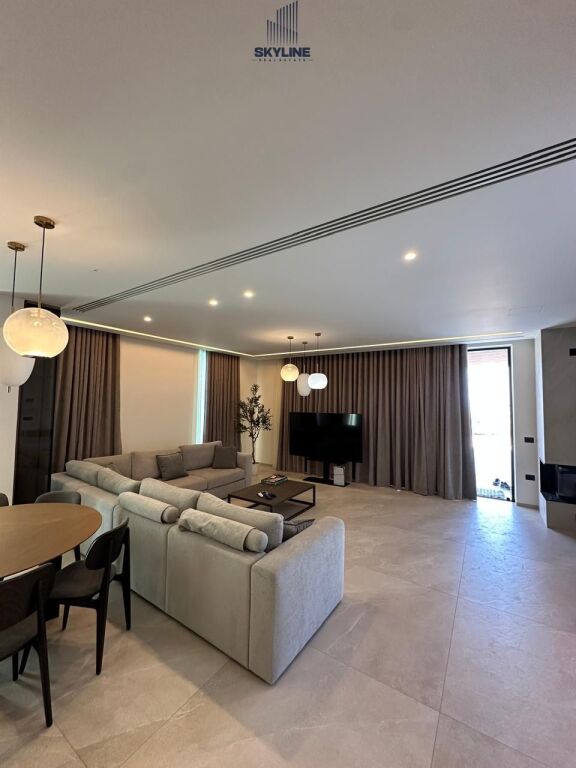 VILLA PREMIUM IN AFFITTO – LAGO ASCIUTTO