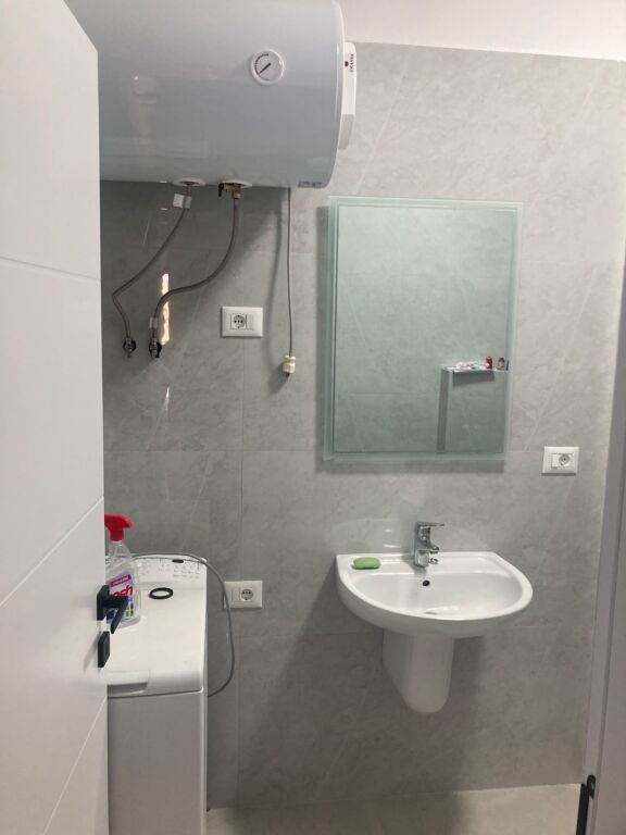 For rent 2+1 Aura Complex Lapraka 70,000 lek