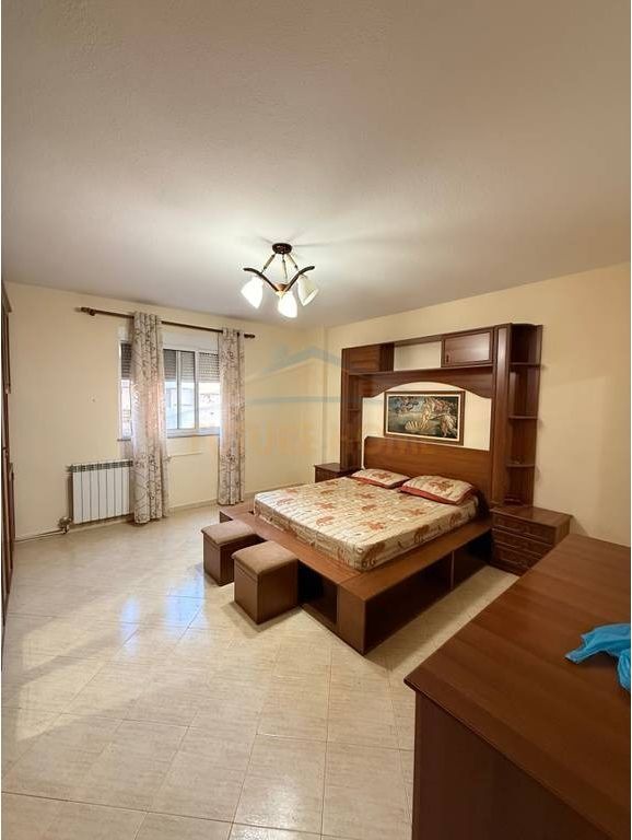 Qera, Apartament 2+1 ,UKD ,Durrës
