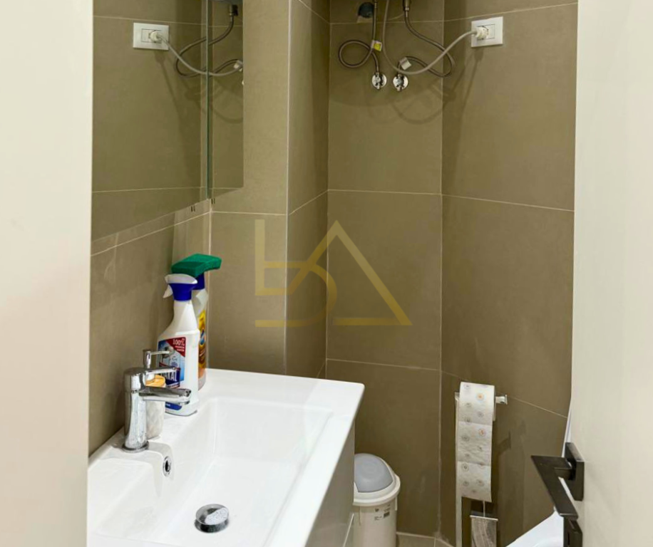 VENDESI STUDIO – RROTA E KUQE, DURRËS