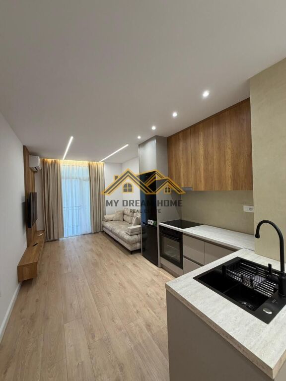SHITET APARTAMENT 1+1 FLORIDA PLAZH DURRES