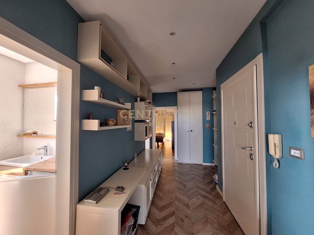 Apartment 2+1+2 for sale at Mine Peza!