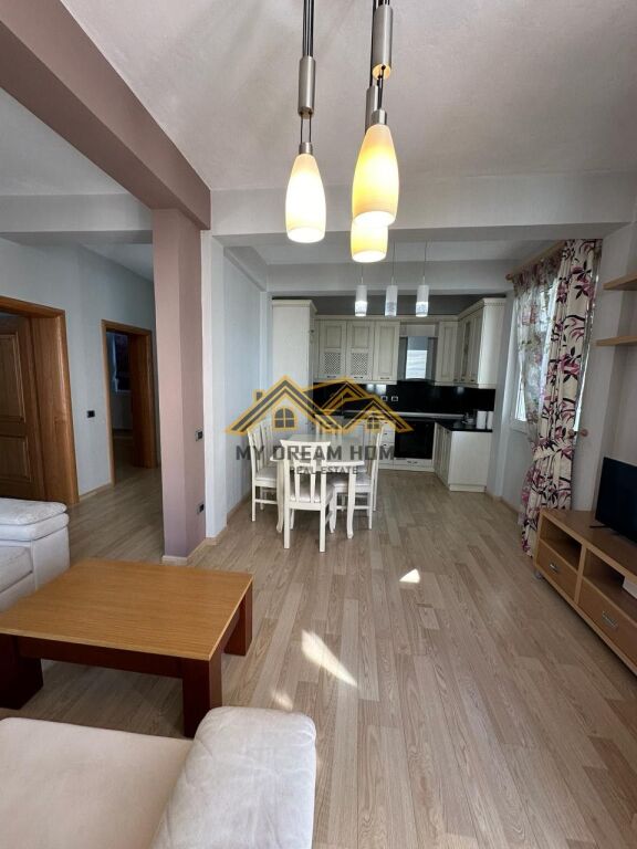 JEPET ME QIRA APARTAMENT 2+1+2 NE VOLLGA
