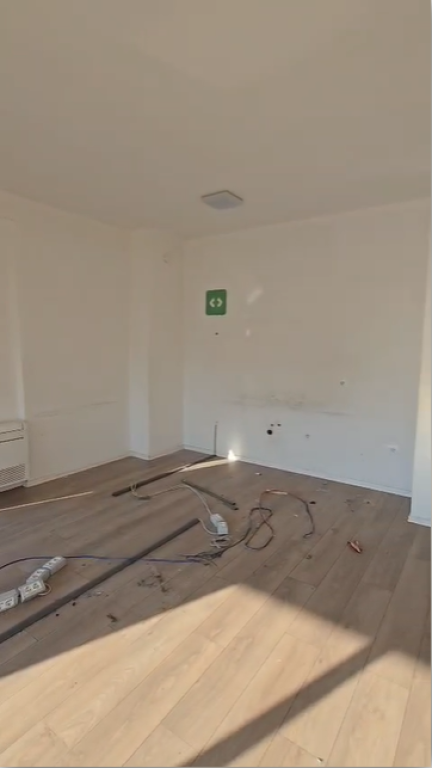 🏢JEPET ME QIRA AMBIENT ZYRE | QENDËR📍Rruga Mihal Duri – Tiranë