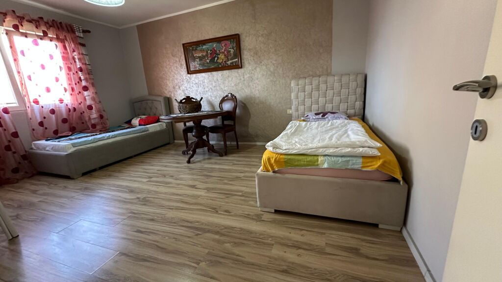 Apartment 3+1 for rent near the Faculty of Medicine