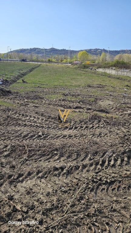 TERRENO 860 M2 IN AFFITTO A RINAS 80.000 LEKE