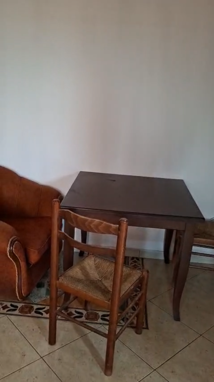 Jepet me qera apartamenti 1+1