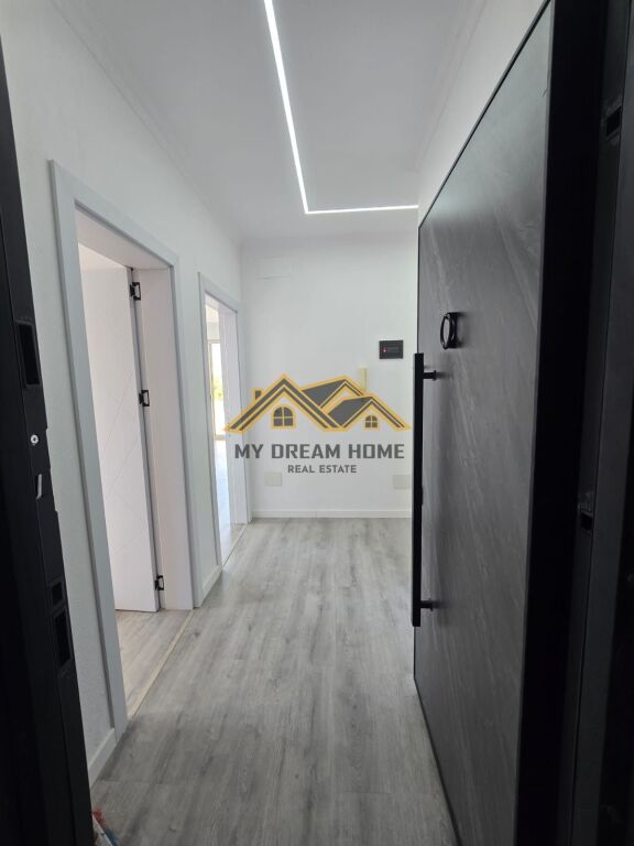 FLORIDA COMPLEX, SELLING 2+1 APARTMENT