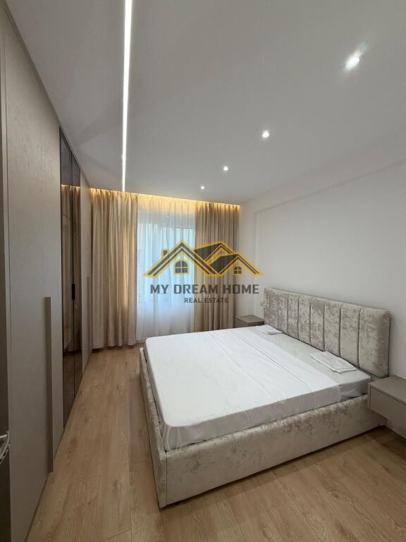 SHITET APARTAMENT 1+1 FLORIDA PLAZH DURRES