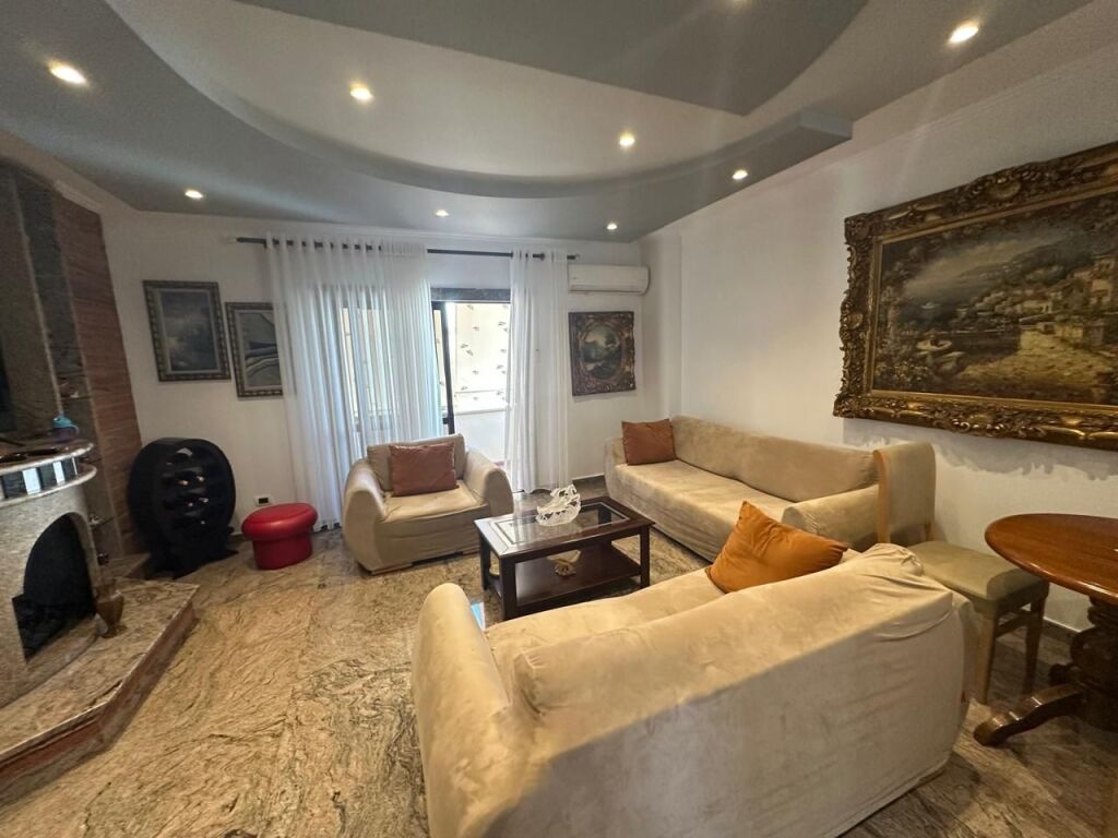 🏢Qender,prane Galerise Tirane  jepet me qera apartament 2+1,i mobiluar. 90,000Leke     