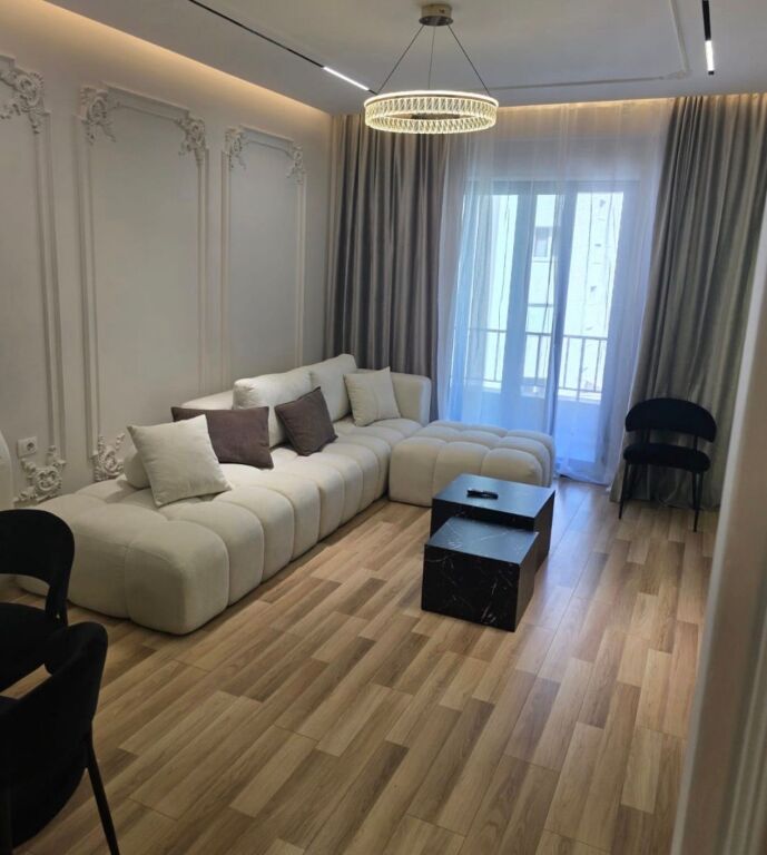 Astir presso Oasis Residence, affittasi 2+2WC+Parcheggio!