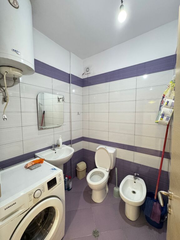APARTAMENT 1+1 PER QIRA NE ASTIR