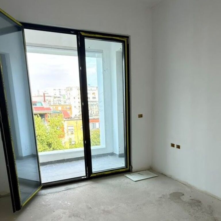 🏡 VENDESI APPARTAMENTO 2+1 | VIA KAVAJËS