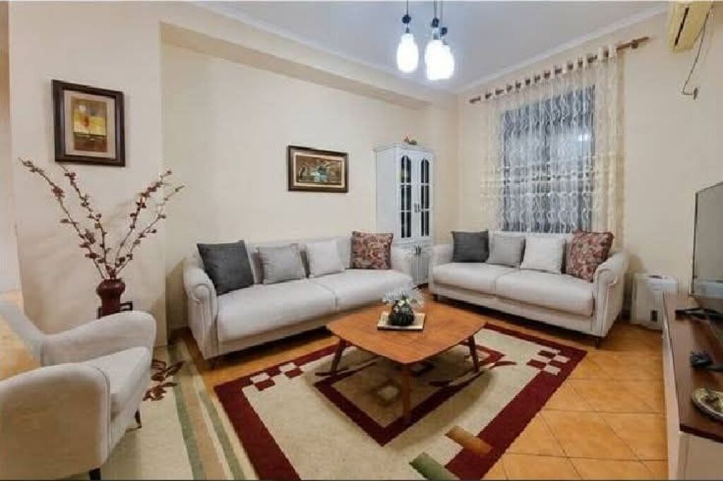IN AFFITTO APPARTAMENTO 3+1+2 - BLLOKU, TIRANA (vicino agli Edifici Shallvare)