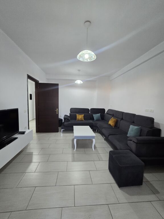 Apartment 2+1 for rent in Astir