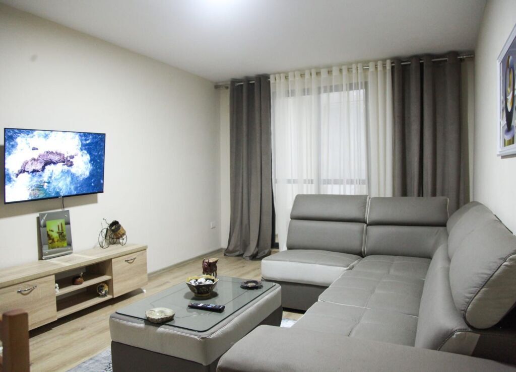 🏡 Apartament 2+1 me qira – Kongresi i Manastirit