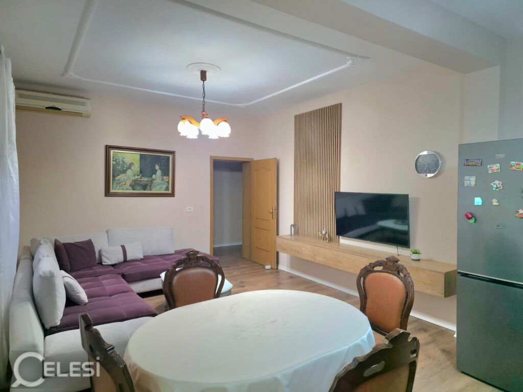 Apartament 3+1+3 te Fusha e Aviacionit Tirane