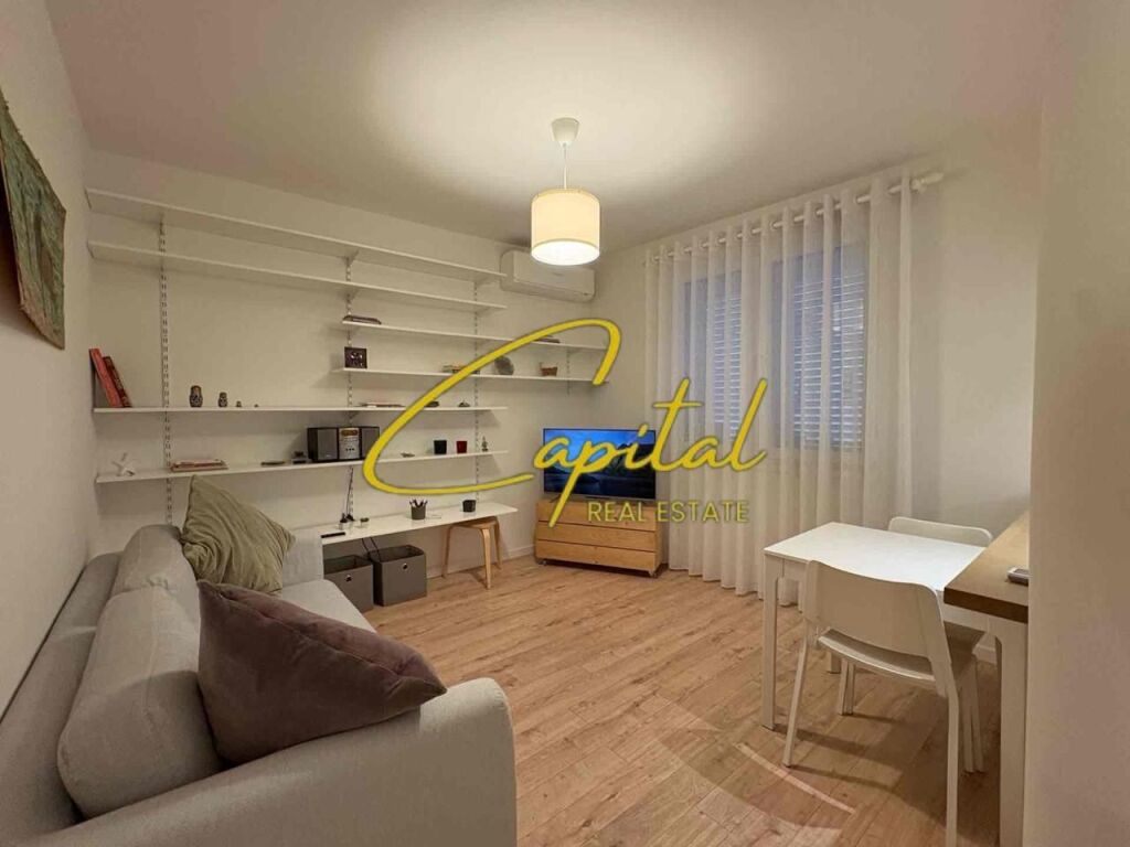 VENDESI APPARTAMENTO 1+1 CENTRO 20.600.000 LEKE