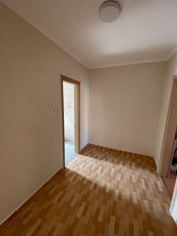 🏡 APPARTAMENTO 1+1 IN VENDITA – VIA IRFAN TOMINI