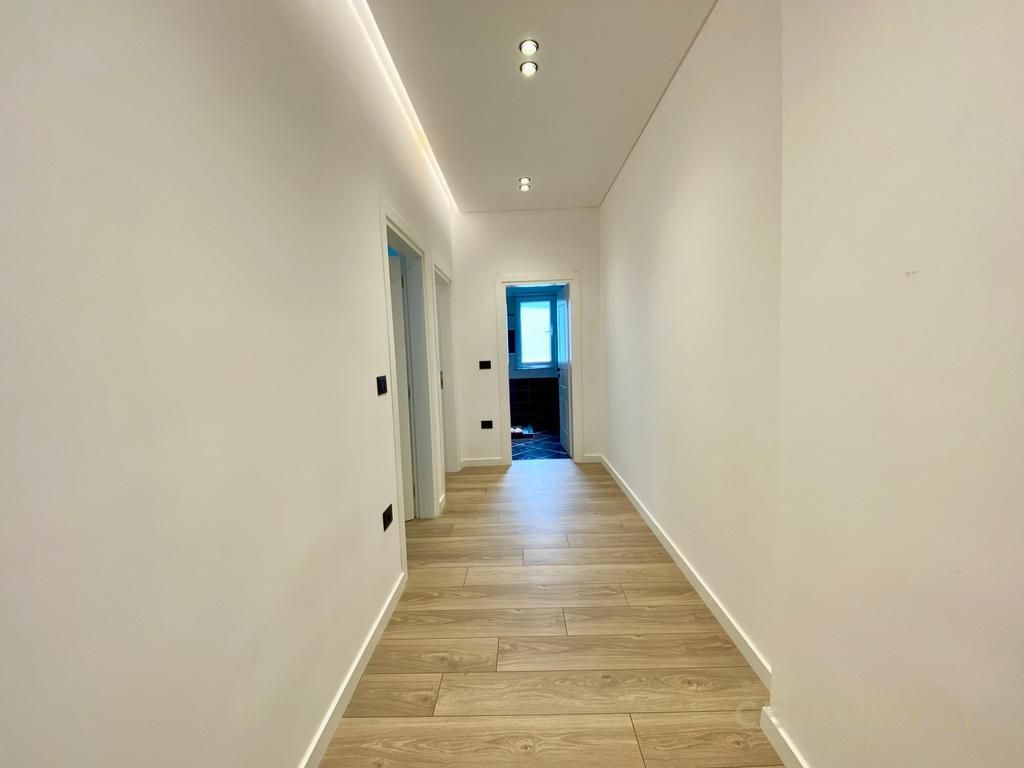 TEK KODRA E DIELLIT SHESIM SUPER APARTAMENT 2+1+2