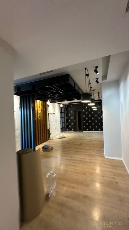 Ambient Premium për Qira Pranë Coin, Tiranë - 7000€ | 308.3 m² 7,000 € /Muaj